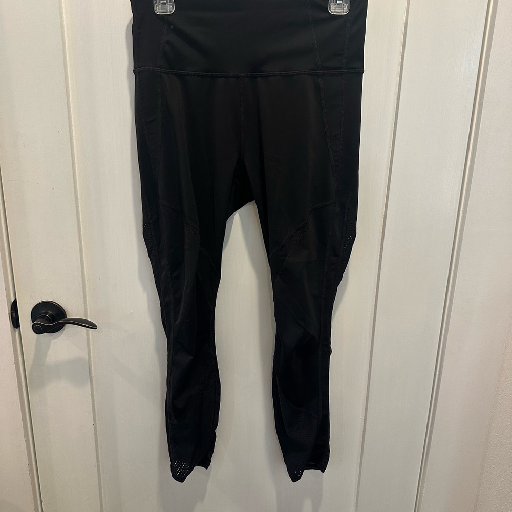 Athleta 7/8 length Black High-Waisted Leggings